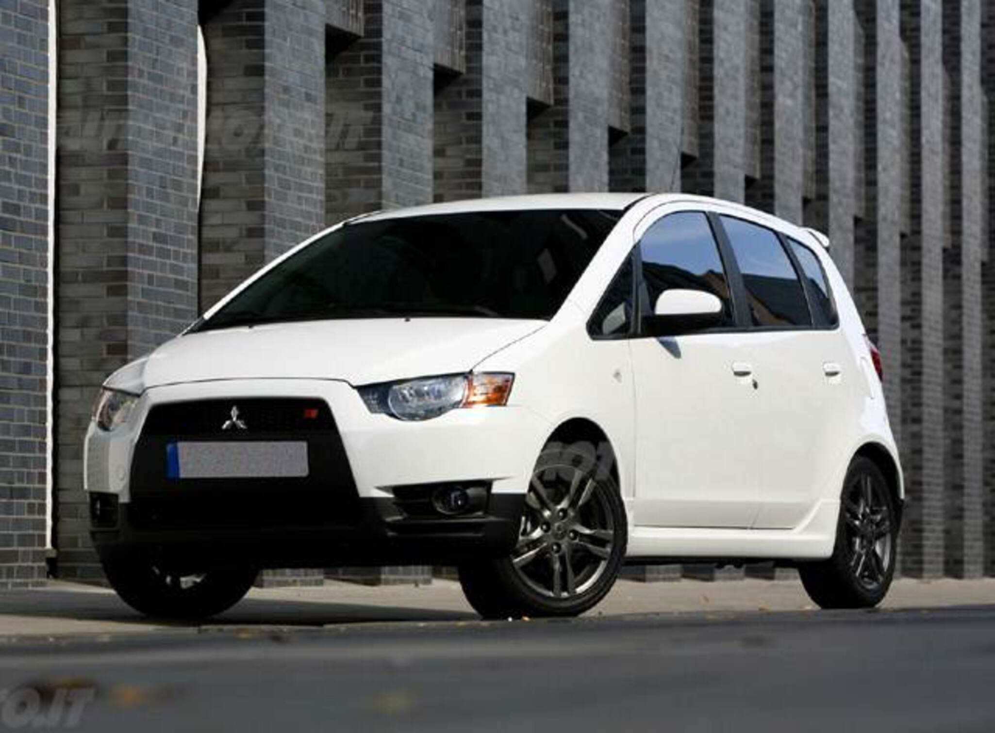 Mitsubishi Colt 1 5 Turbo 5p Ralliart Prezzo E Scheda Tecnica