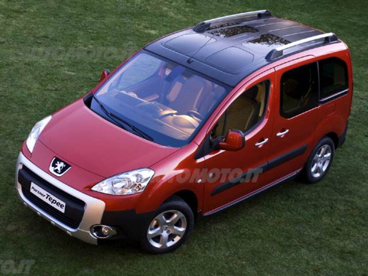 Peugeot Partner 1 6 110CV Zénith prezzo e scheda tecnica Automoto it