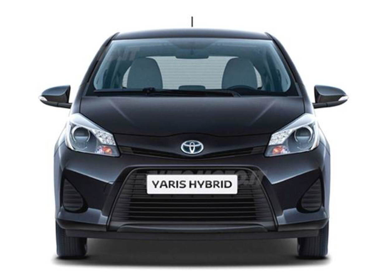 Toyota Yaris Hybrid Porte By D Prezzo E Scheda Tecnica Automoto It