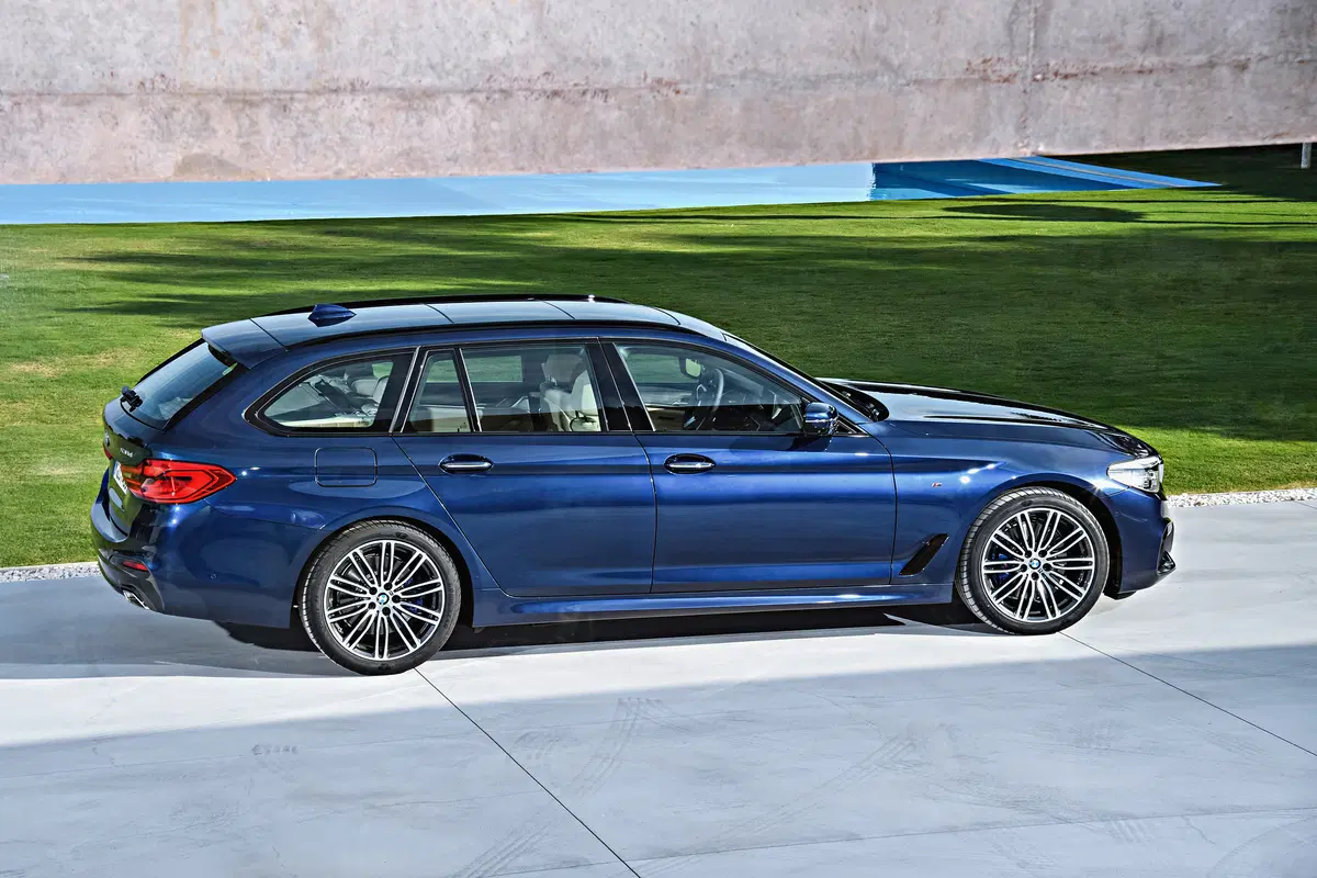 BMW Serie 5 Touring (2017-24) (34)