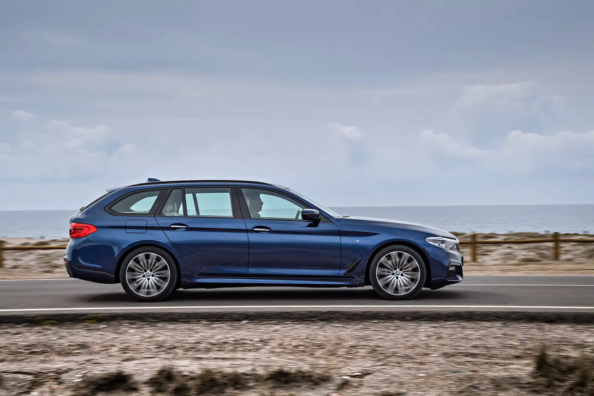 BMW Serie 5 Touring (2017-24) (28)