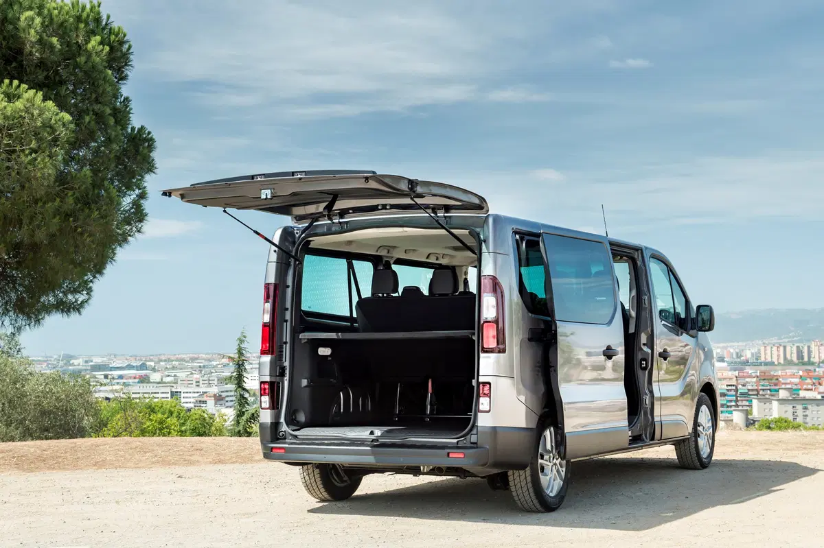Nissan NV300 (2016-22) (35)
