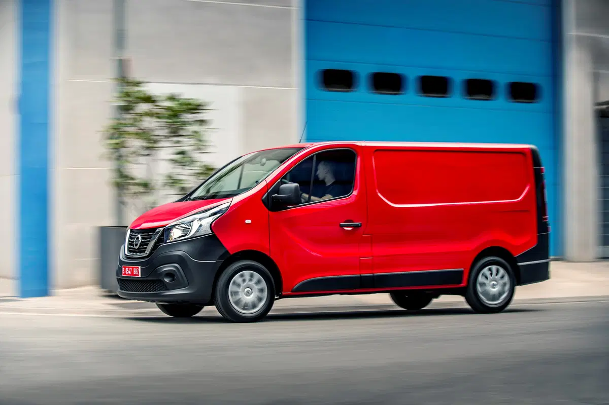 Nissan NV300 Furgone (2016-22) (9)
