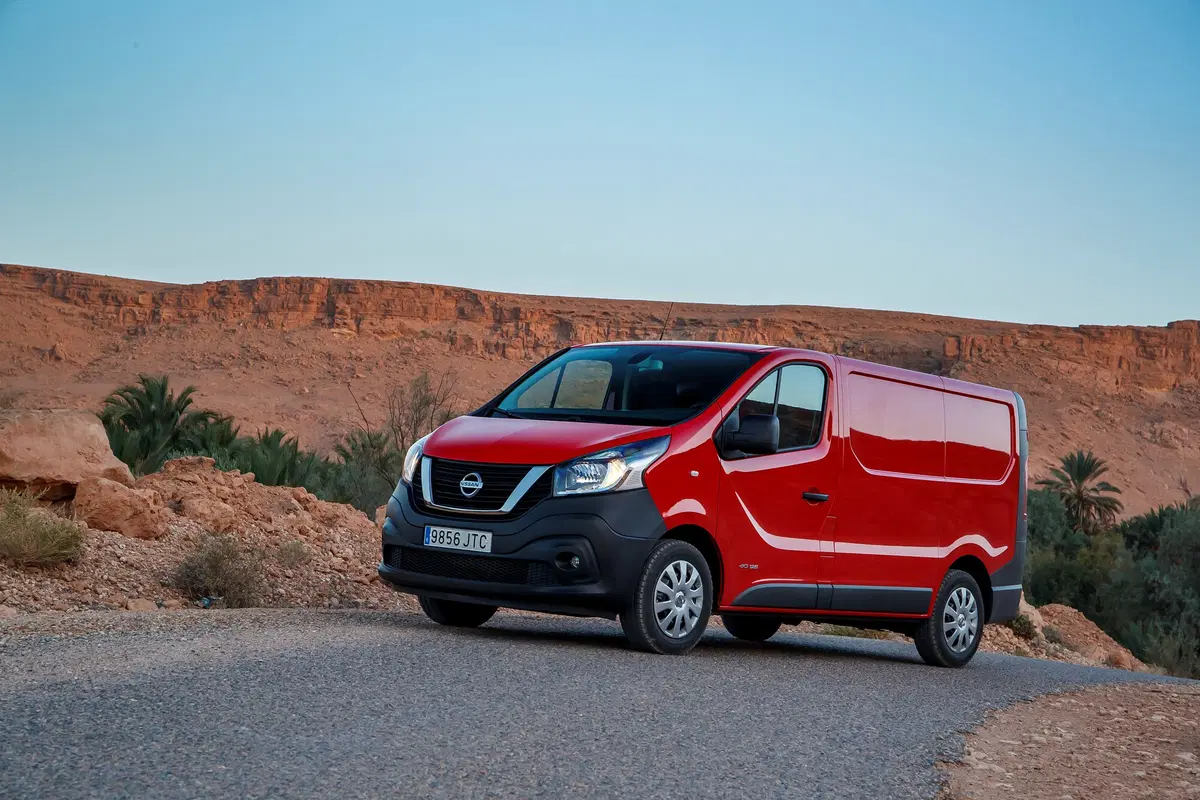 Nissan NV300 Furgone (2016-22) (7)