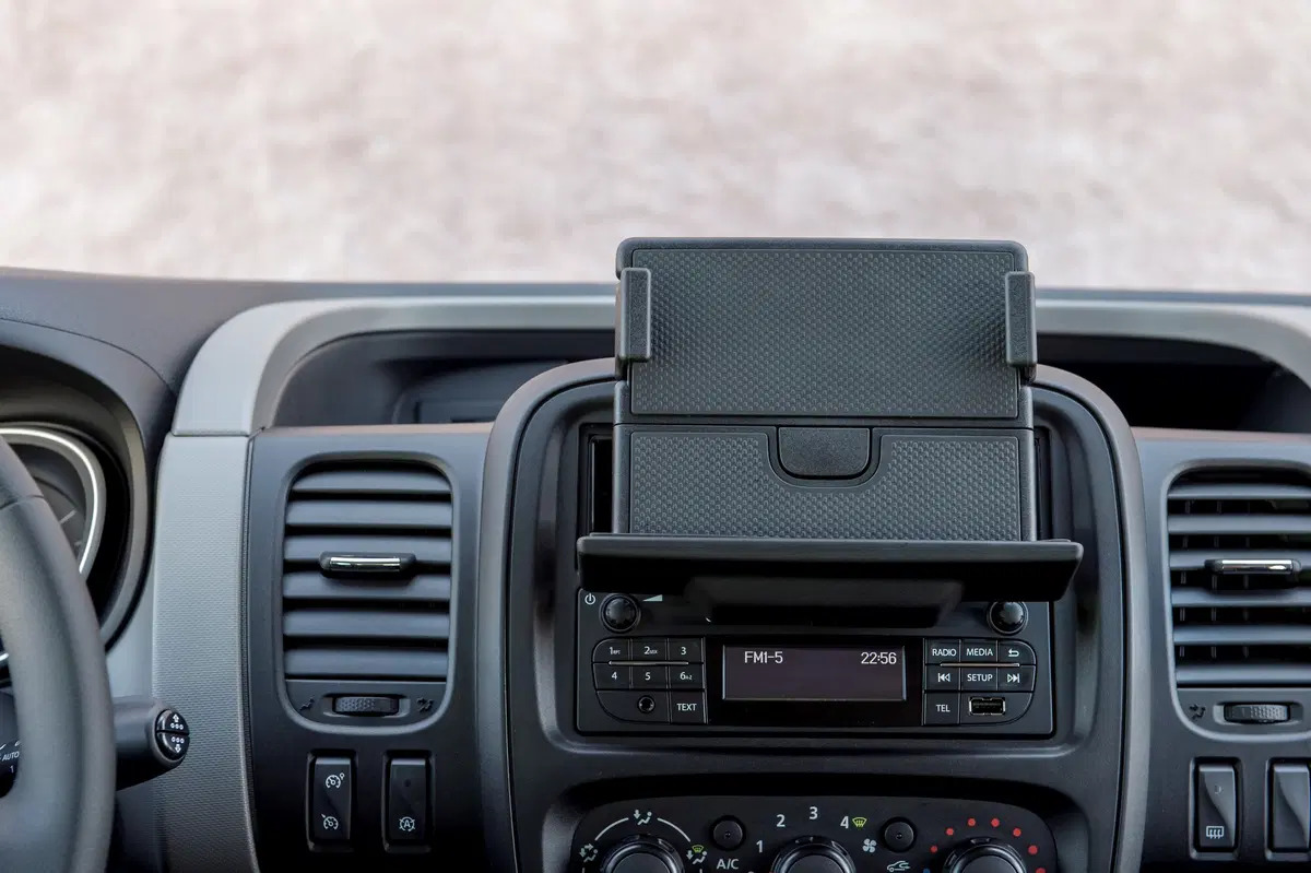 Nissan NV300 Furgone (2016-22) (15)