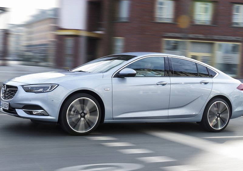 Opel Insignia (2017-22) (19)