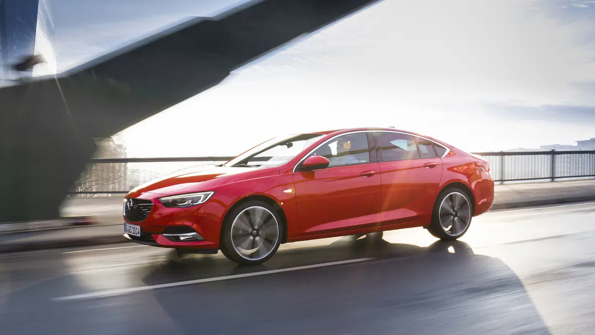 Opel Insignia 2.0 BiTurbo CDTI S&S AWD aut. Grand Sport GSi (47)