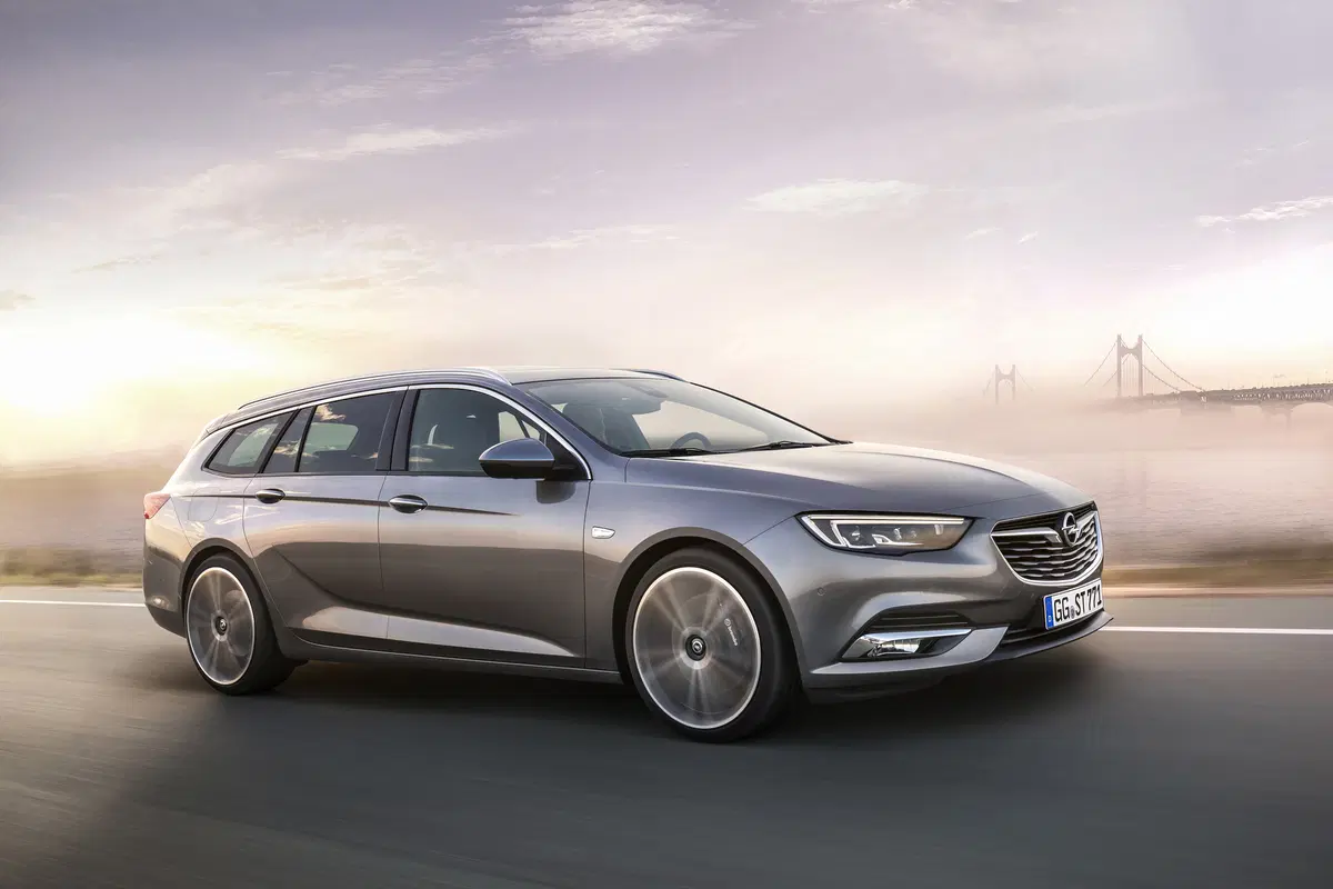 Opel Insignia Station Wagon 1.5 CDTI S&S aut. Sports Business Elegance (6)