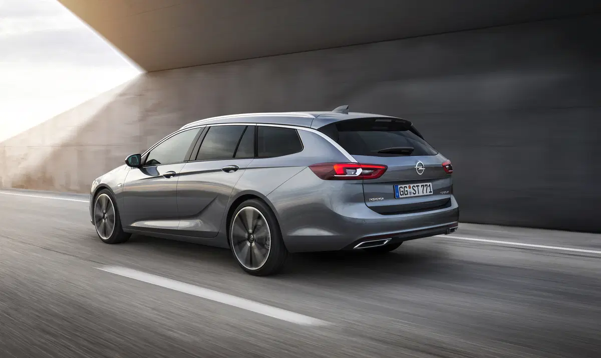 Opel Insignia Station Wagon 1.5 CDTI S&S aut. Sports Business Elegance (9)