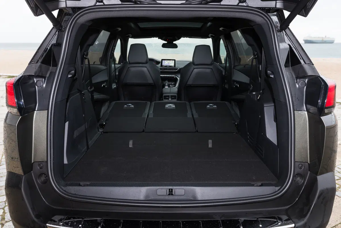 Peugeot 5008 BlueHDi 150 S&S Business (40)