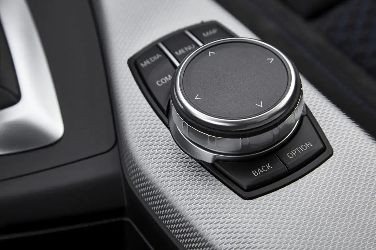 BMW Serie 1 restyling, ecco come cambia (9)