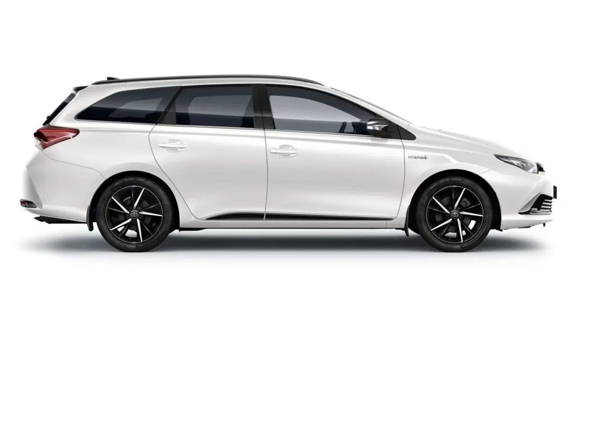 Toyota Auris Black Edition, il nuovo allestimento (5)