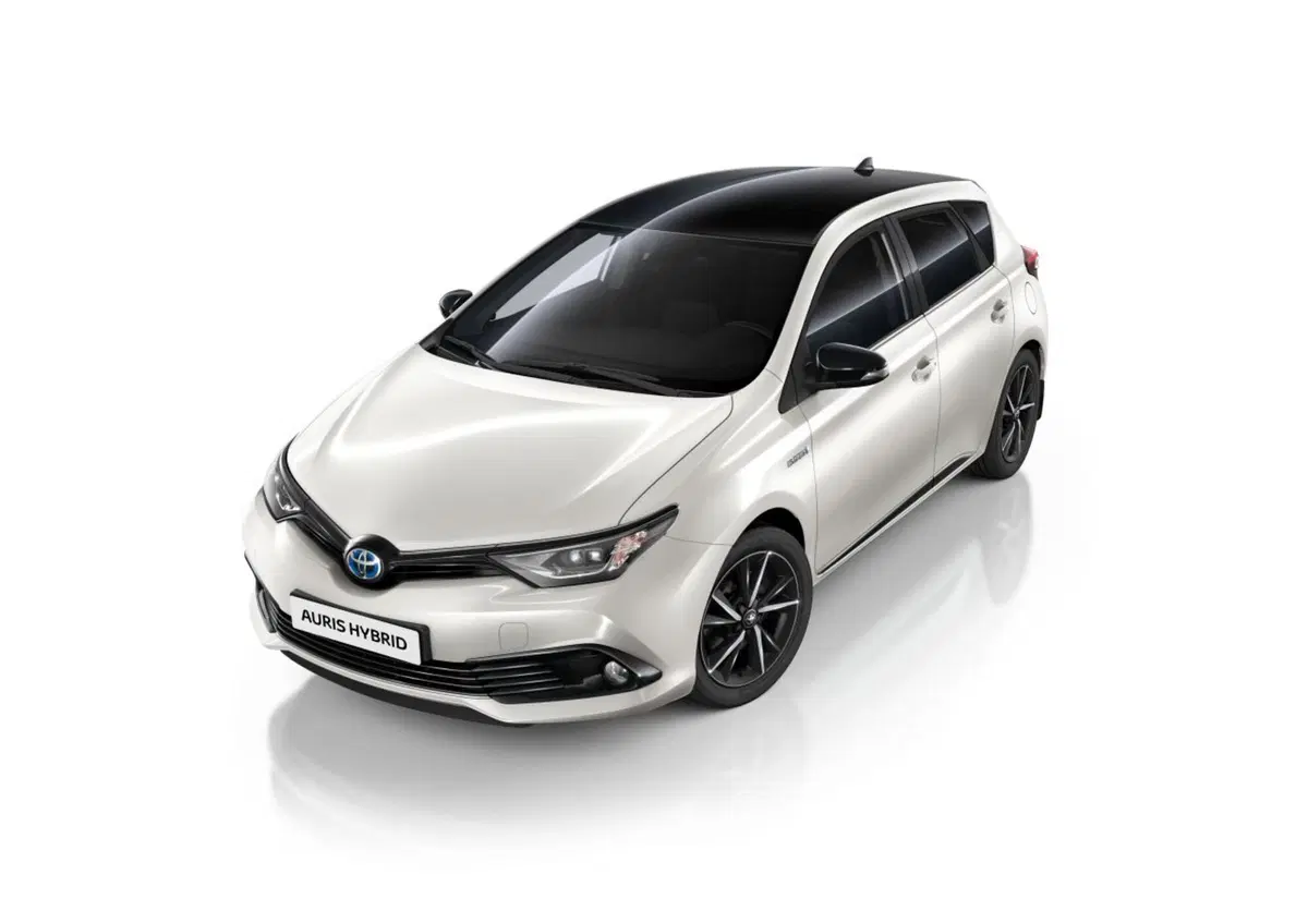 Toyota Auris Black Edition, il nuovo allestimento (7)