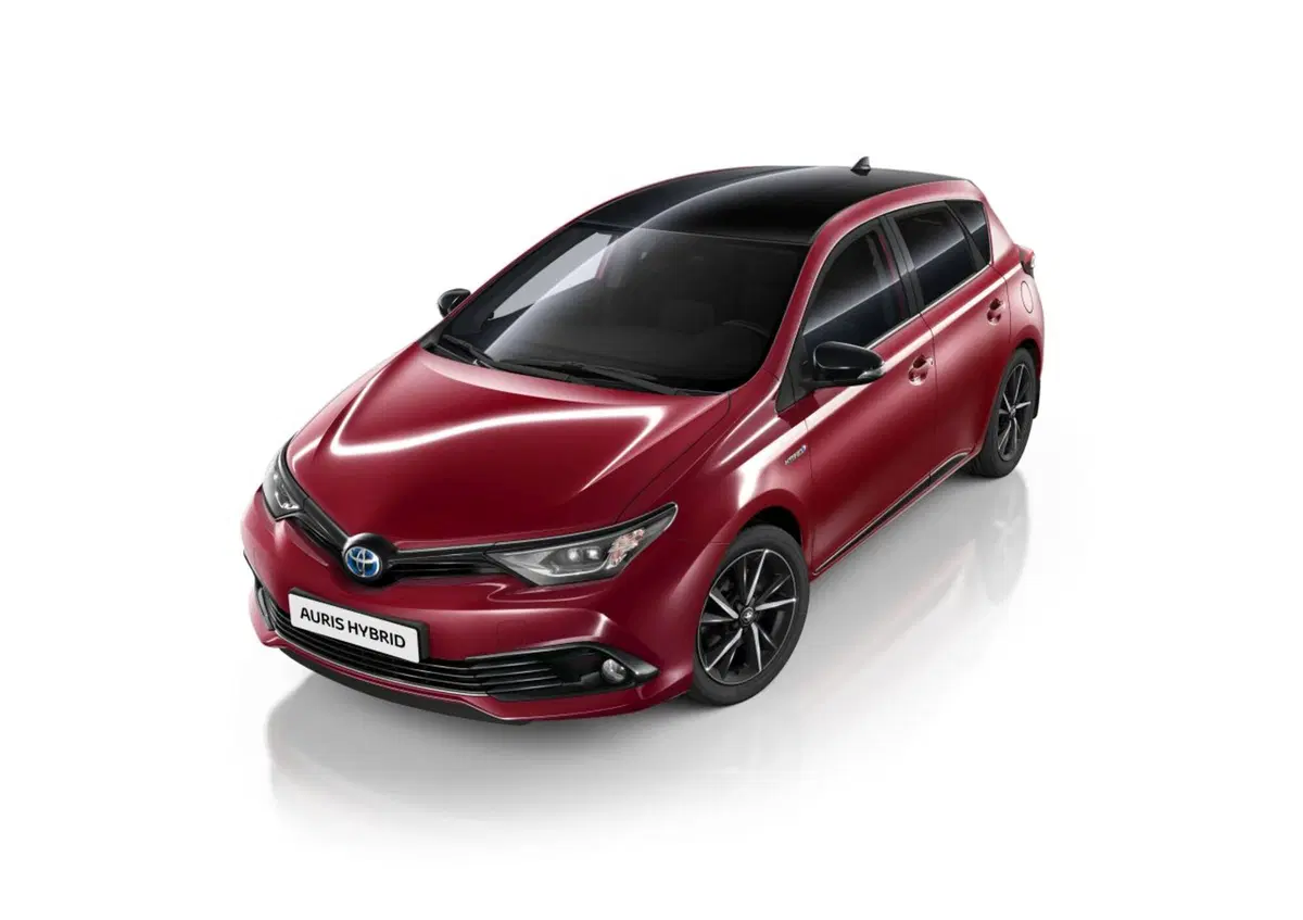Toyota Auris Black Edition, il nuovo allestimento (10)