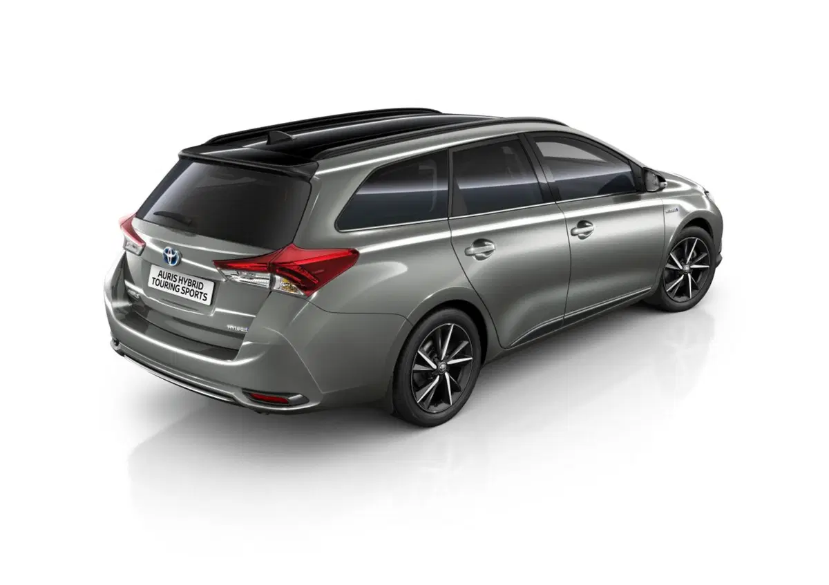 Toyota Auris Black Edition, il nuovo allestimento (17)