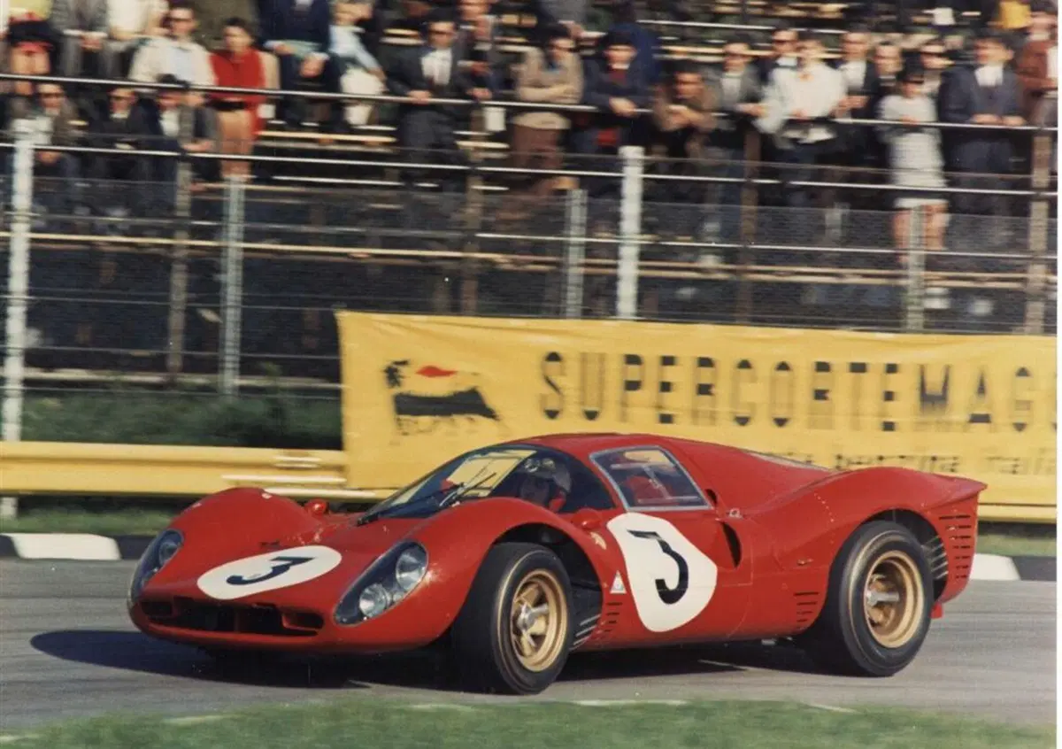 "Ferrari 330/P4", alla scoperta di un gioiello Endurance degli anni '60