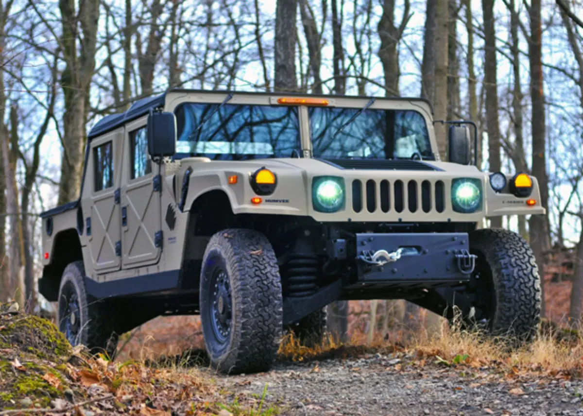 Humvee C-Series, il ritorno dell'Hummer H1 (6)