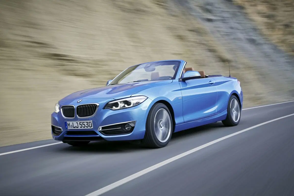 BMW Serie 2, restyling per Coupé e Cabrio (4)