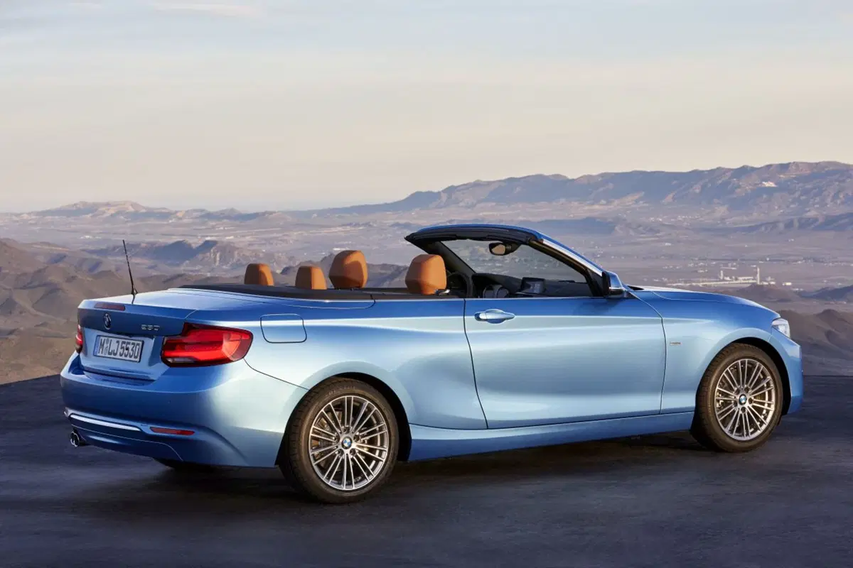 BMW Serie 2, restyling per Coupé e Cabrio (12)