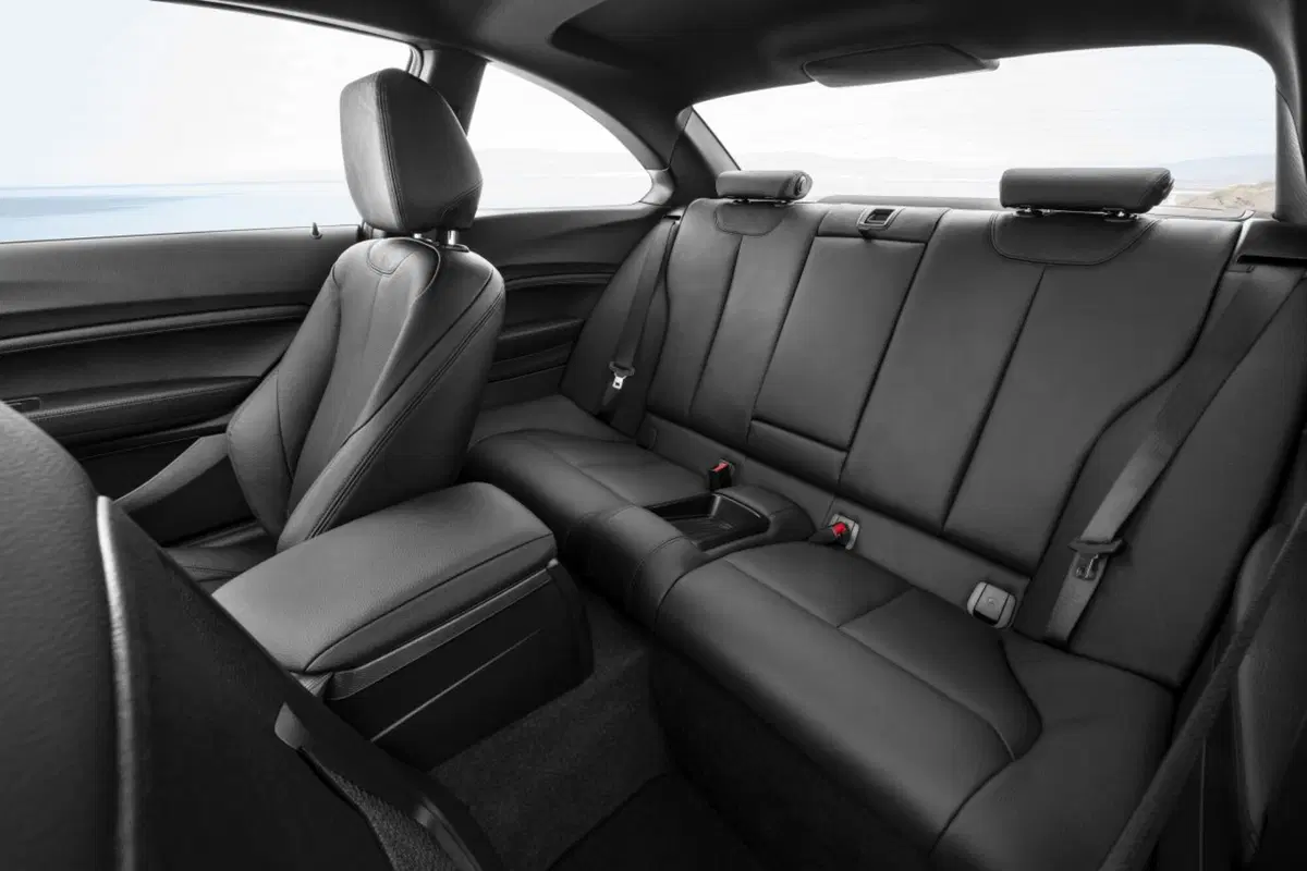 BMW Serie 2, restyling per Coupé e Cabrio (20)