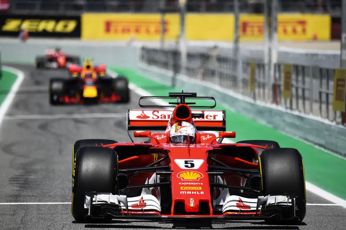 F1, GP Spagna 2017: Hamilton e Vettel separati da un soffio (4)