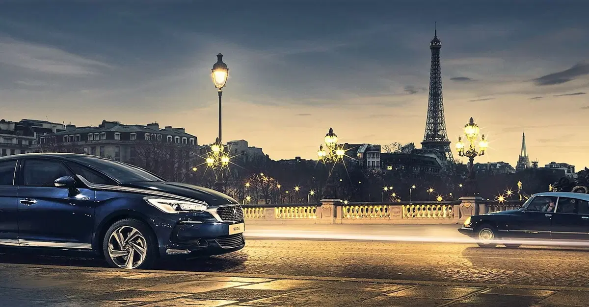 Confronto Heritage, PSA: Citroen DS Vs DS 5