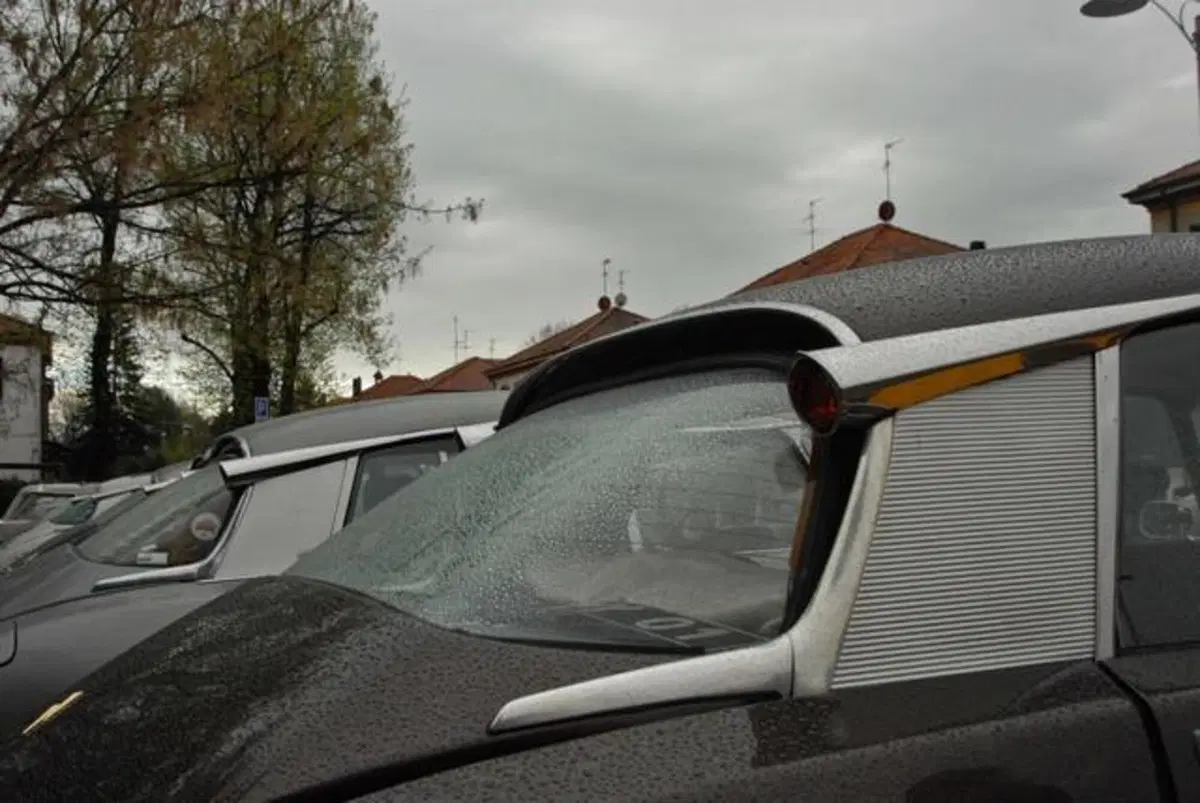 Confronto Heritage, PSA: Citroen DS Vs DS 5 (13)