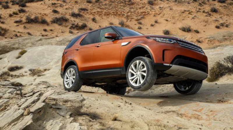 Nuovo Land Rover Discovery, la fusione tra SUV e fuoristrada