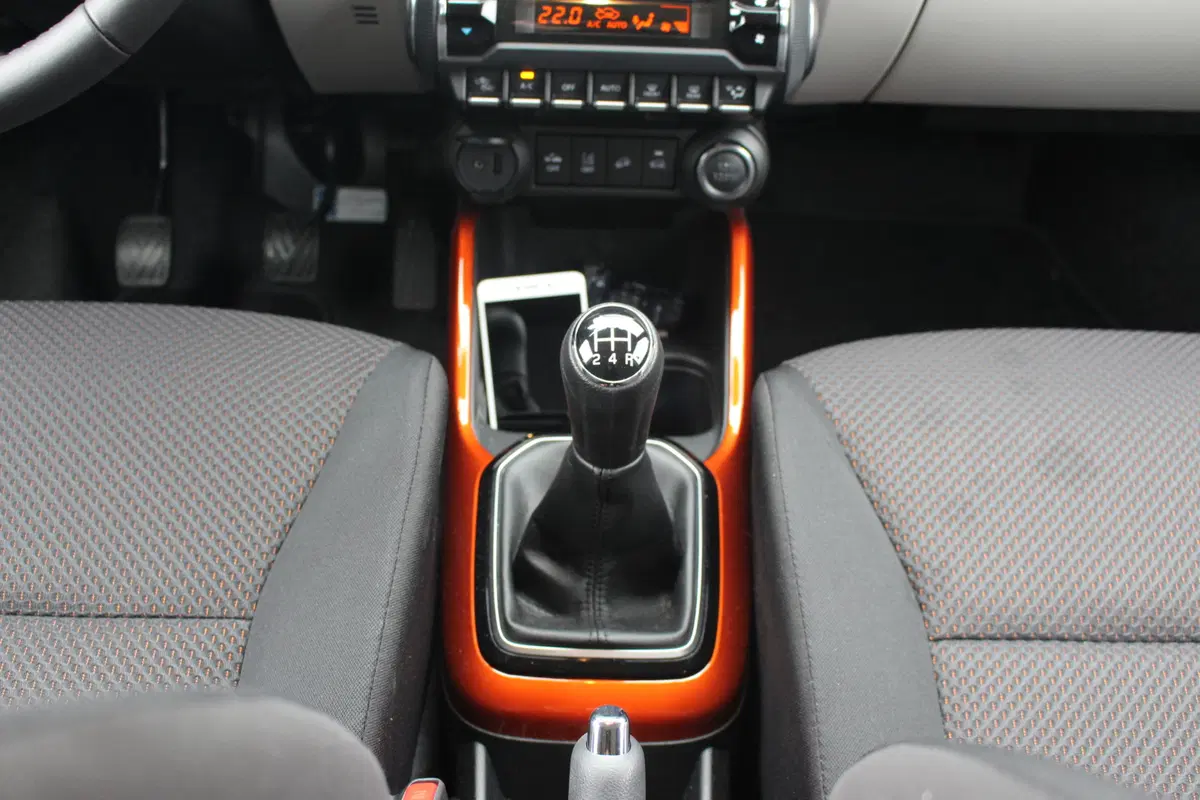 Suzuki Ignis (2016-->>) (16)