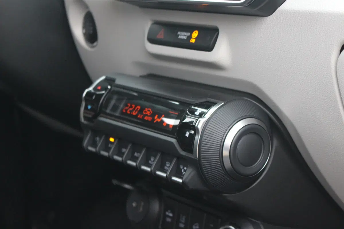 Suzuki Ignis (2016-->>) (19)