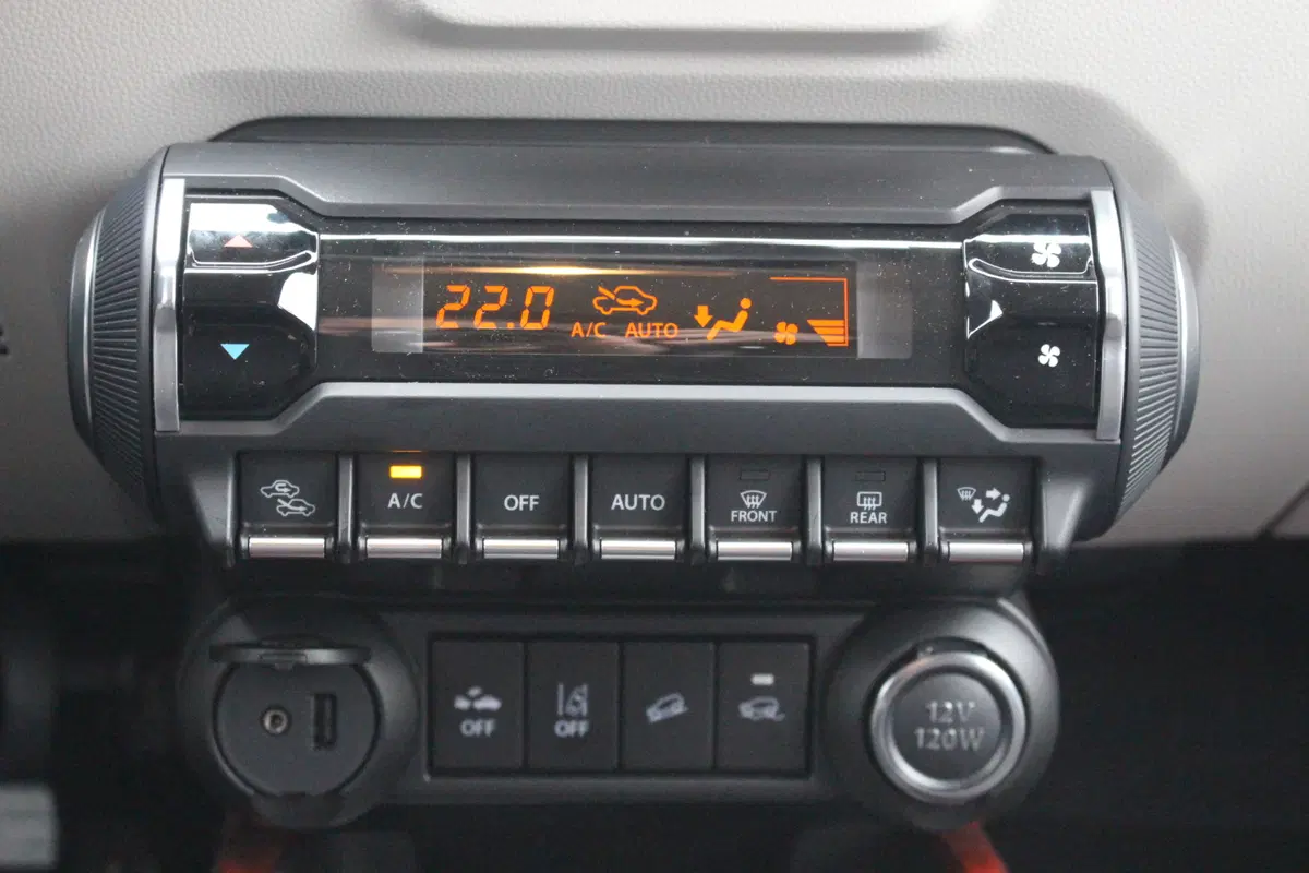 Suzuki Ignis (2016-->>) (17)