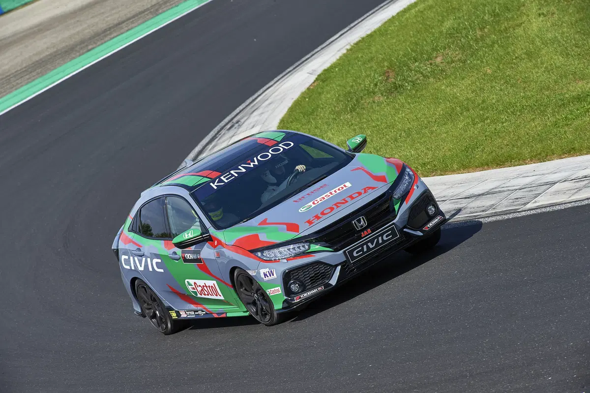 Honda Civic 2017 1.5 Turbo VTec Sport +: personalità forte