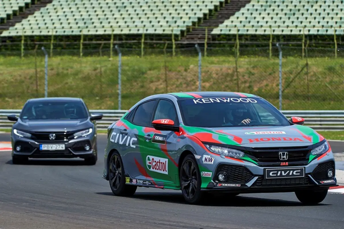 Honda Civic 2017 1.5 Turbo VTec Sport +: personalità forte (22)