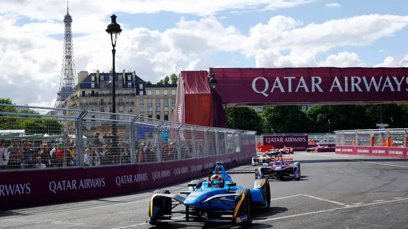 Formula E, ePrix di Parigi: vince Buemi