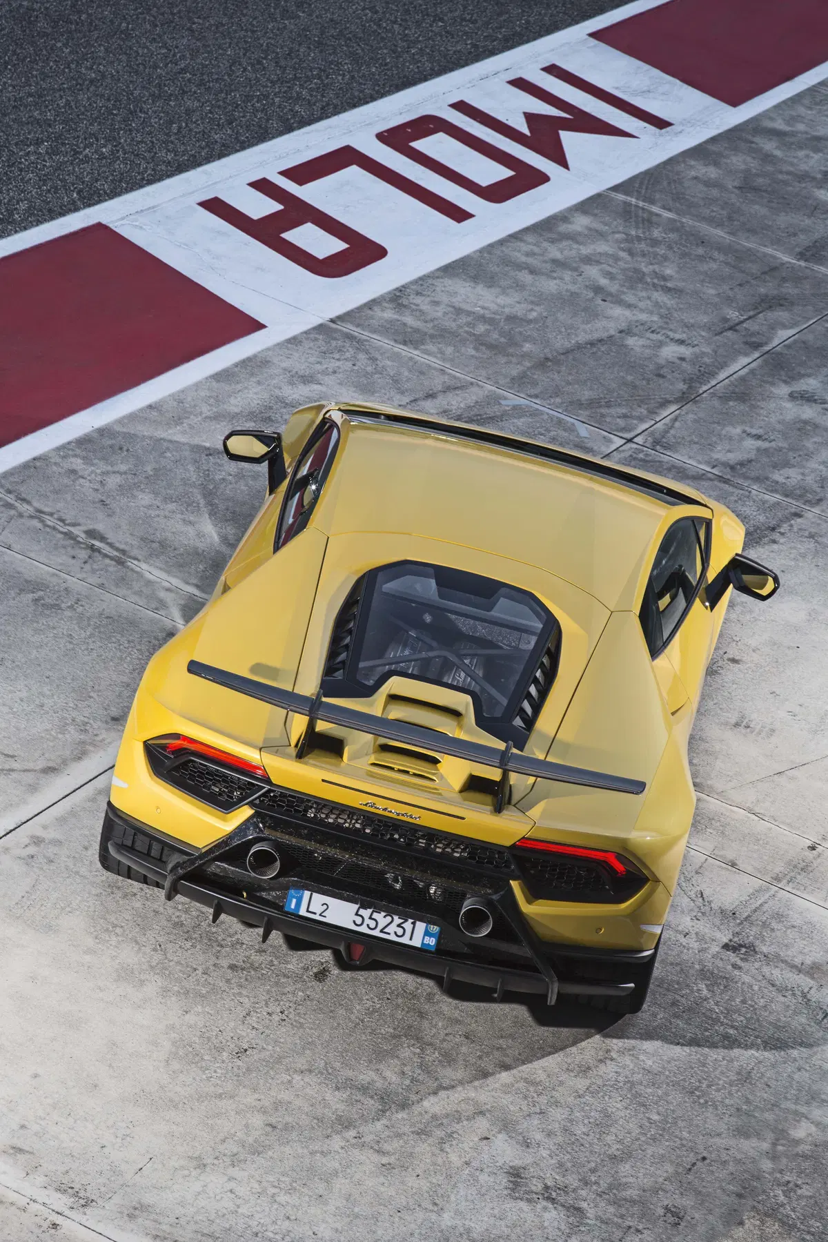 Lamborghini Huracan Performante, la più veloce è lei [Video primo test] (33)