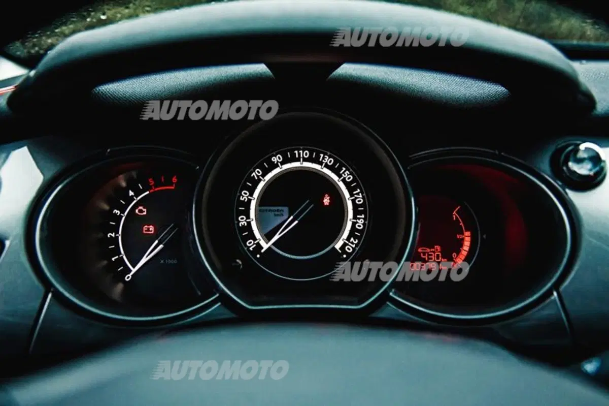 Citroen C3 1.6 BlueHDi: la video-prova (12)