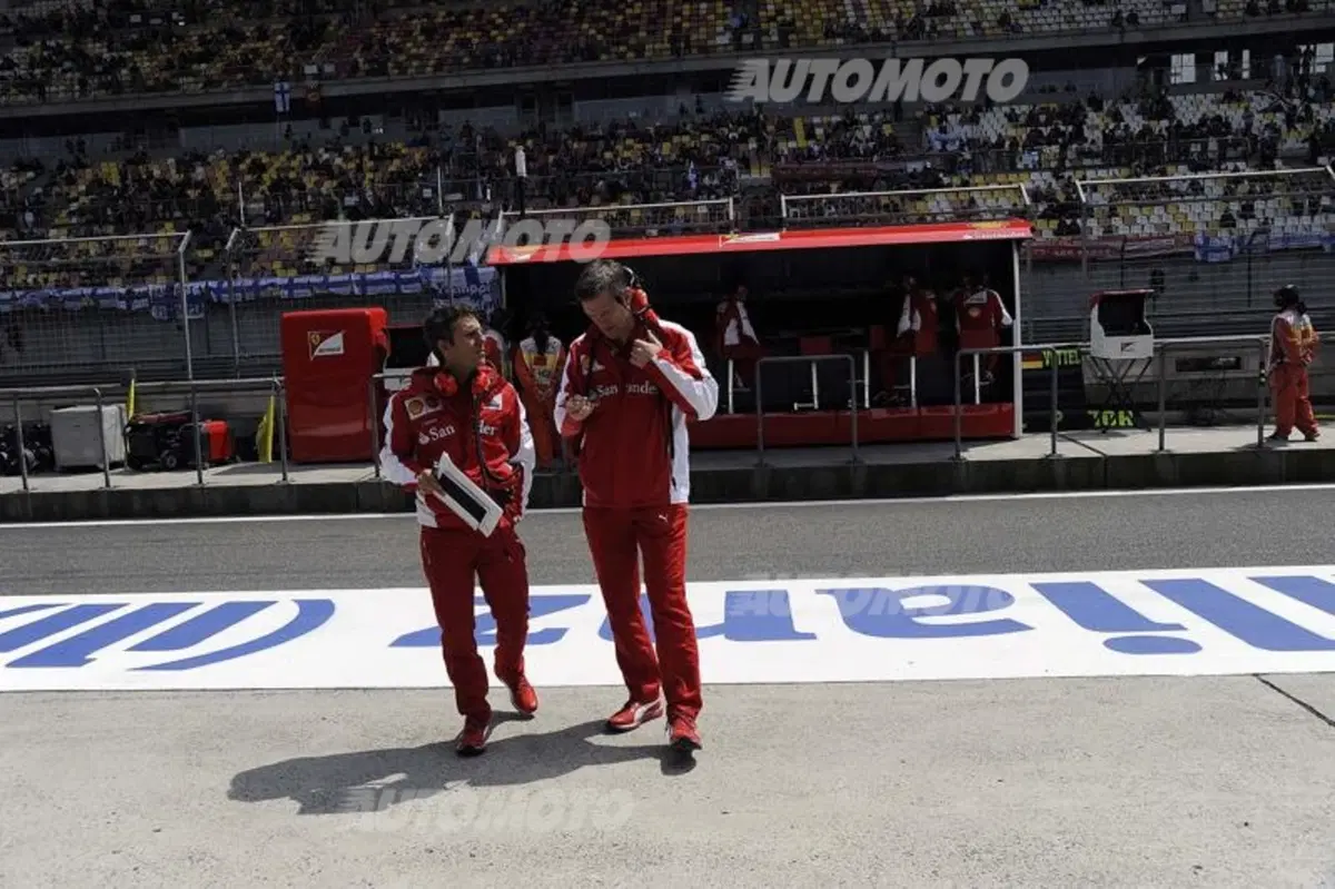 F1 2015, Cina: Hamilton in pole ma bene Vettel, terzo (19)