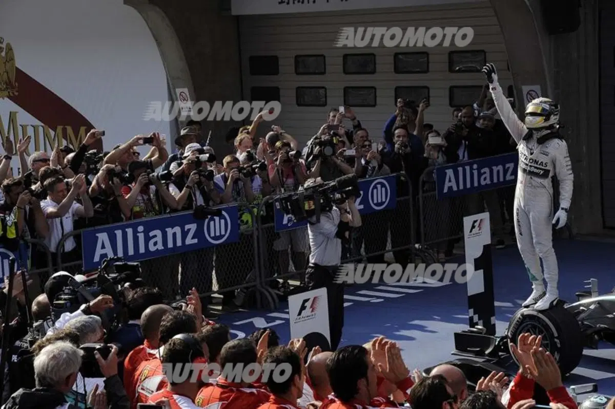 F1 2015, GP Cina: vince Hamilton. Vettel terzo, Raikkonen quarto (2)