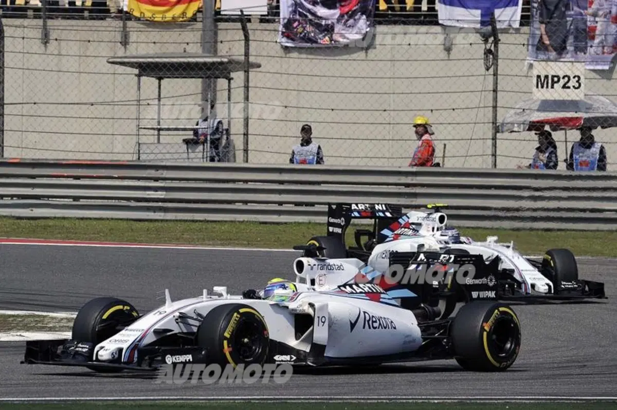 F1 2015, GP Cina: vince Hamilton. Vettel terzo, Raikkonen quarto (13)