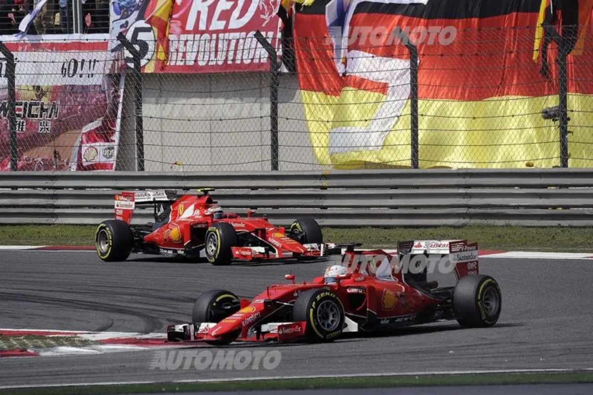 F1 2015, GP Cina: vince Hamilton. Vettel terzo, Raikkonen quarto (25)
