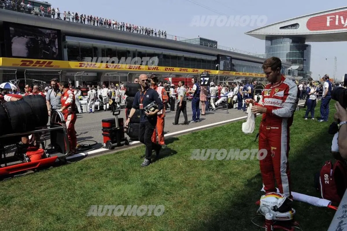 F1 2015, GP Cina: vince Hamilton. Vettel terzo, Raikkonen quarto (33)