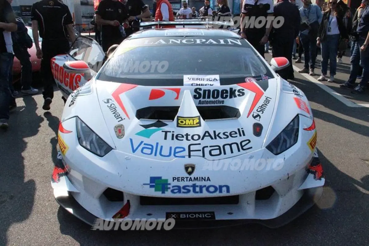 Lamborghini inarrestabile: dal Super Trofeo all'endurance con la Huracán GT3