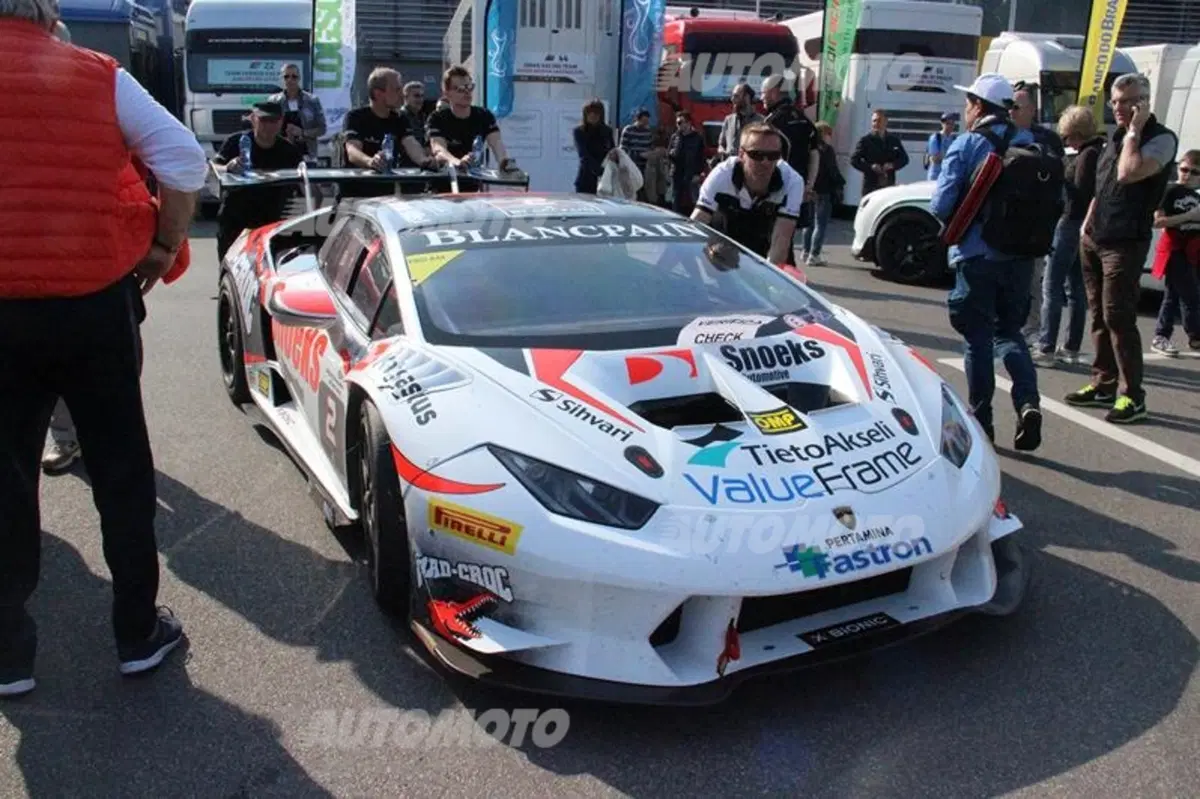 Lamborghini inarrestabile: dal Super Trofeo all'endurance con la Huracán GT3 (27)