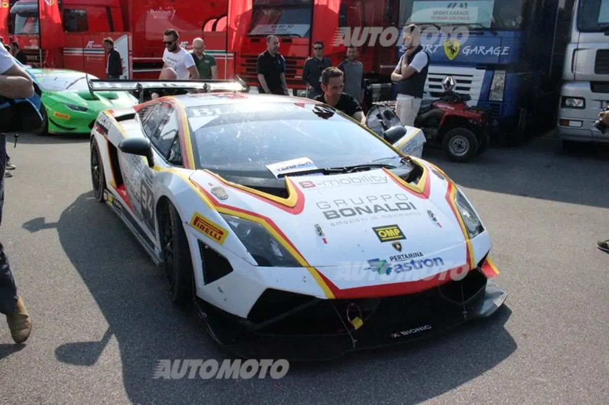 Lamborghini inarrestabile: dal Super Trofeo all'endurance con la Huracán GT3 (28)
