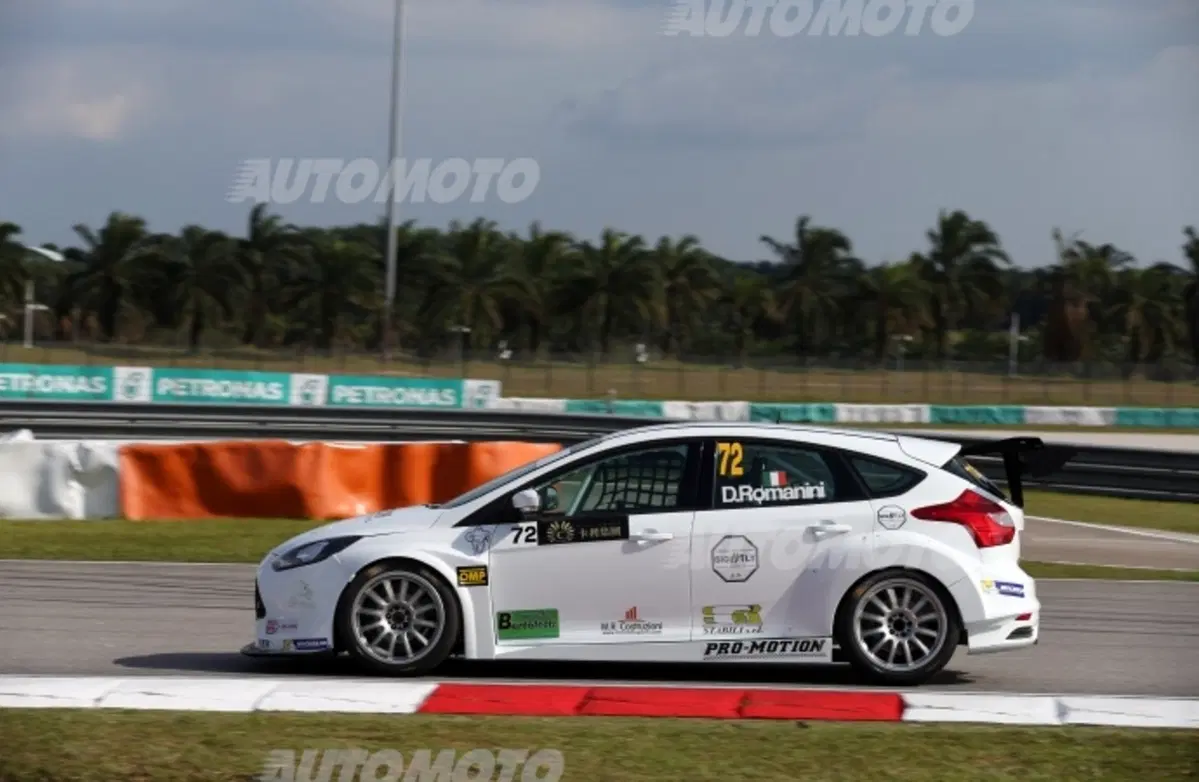 TCR International Series, la nuova serie Turismo debutta nel Mondiale F.1 (3)