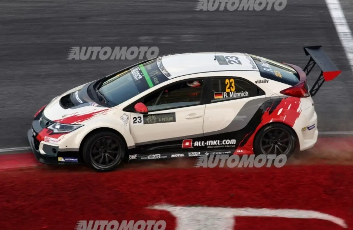 TCR International Series, la nuova serie Turismo debutta nel Mondiale F.1 (12)