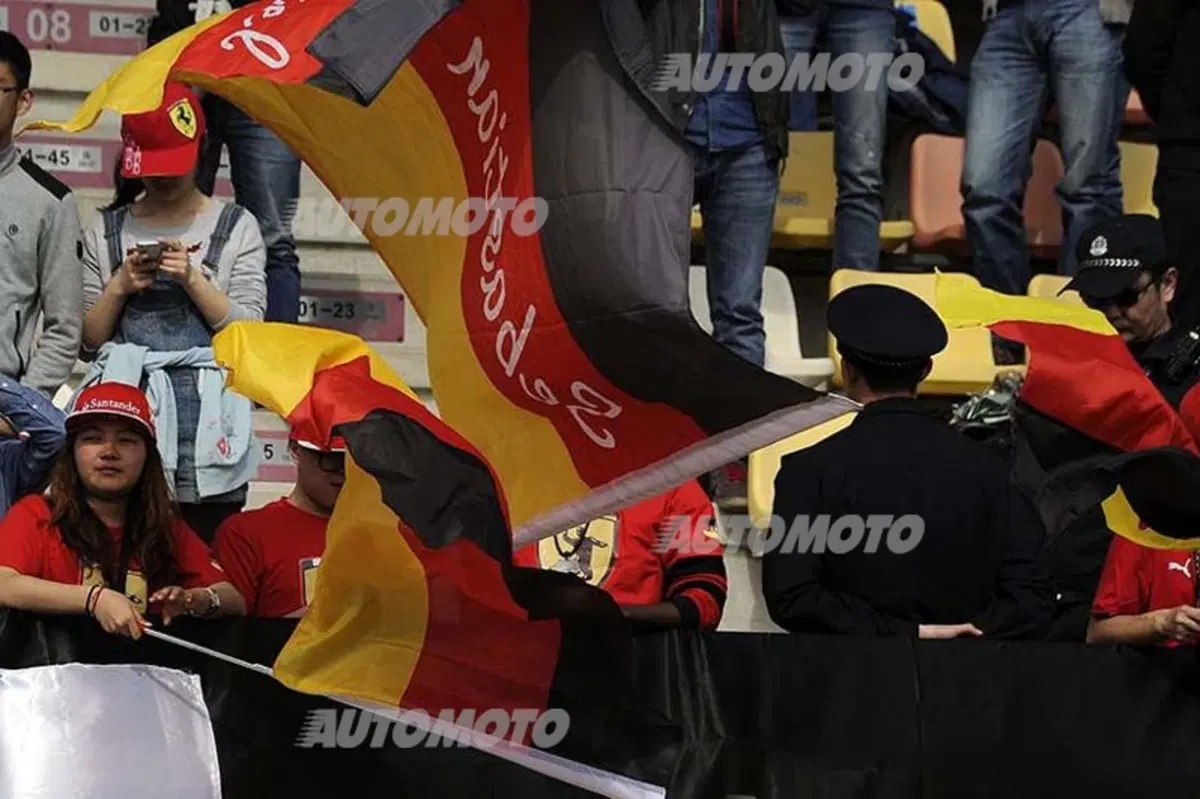 Formula 1, GP Cina 2015: le foto più belle di Shanghai (11)