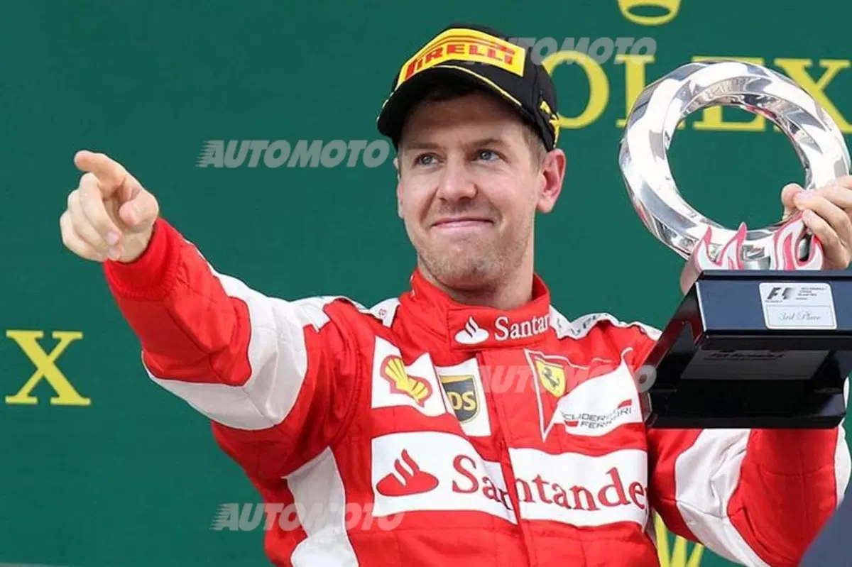 Formula 1, GP Cina 2015: le foto più belle di Shanghai (21)