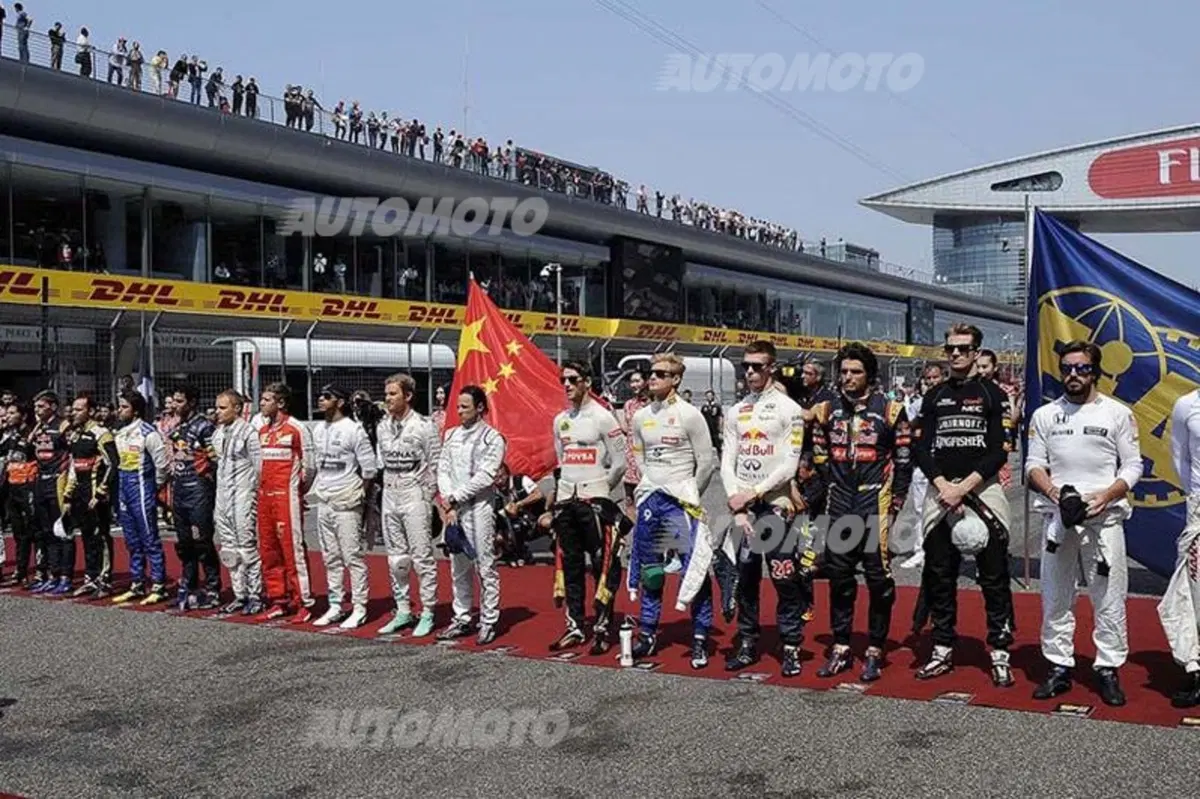 Formula 1, GP Cina 2015: le foto più belle di Shanghai (25)