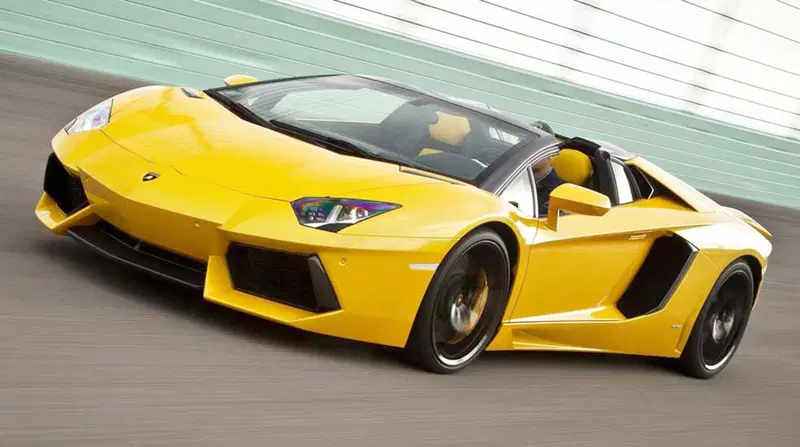 Lamborghini Aventador LP 700-4 Roadster